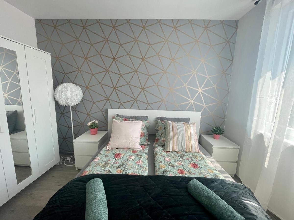 Apartment B146 Design Lux *